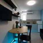 Lunita Apartment